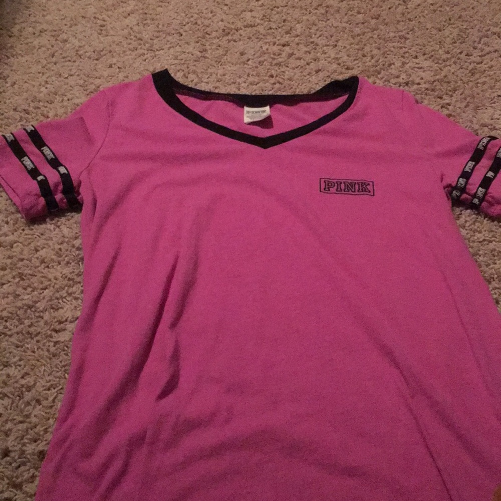 PINK top!!